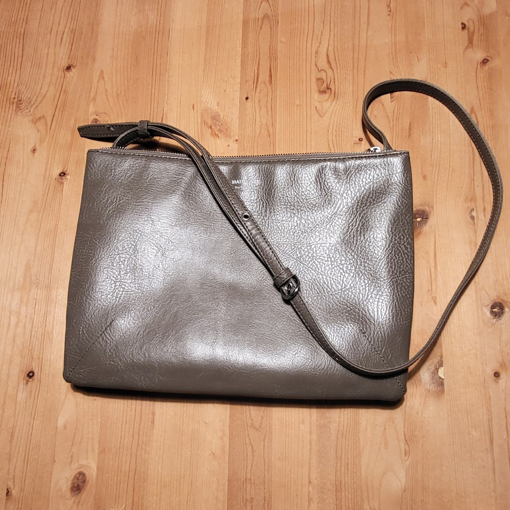 Matt and Nat crossbody purse
